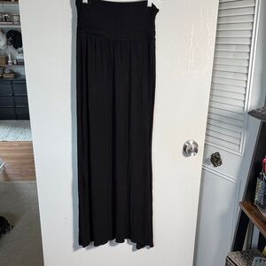 AB Studio Elegant Black Maxi Skirt